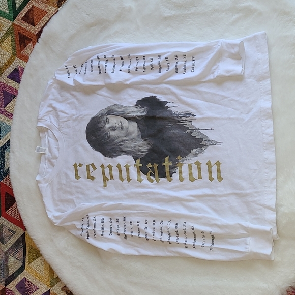 Bella Canvas Tops - Taylor Swift Reputation US Concert Tour White Graphic Long Sleeve Tee